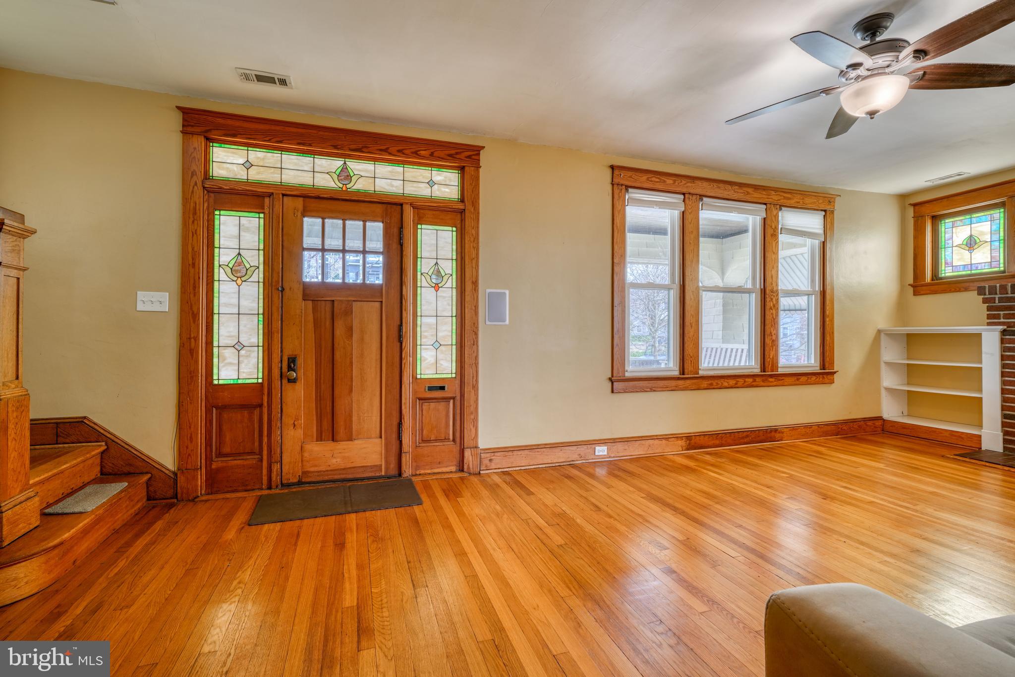 LAURAVILLE HISTORIC DISTRICT - Residential