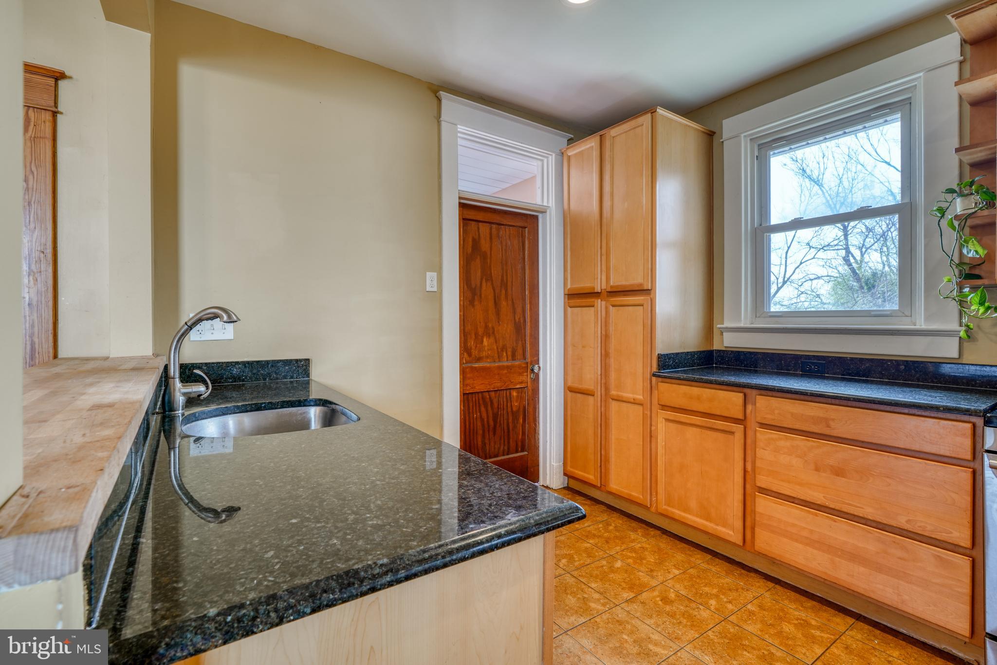 LAURAVILLE HISTORIC DISTRICT - Residential