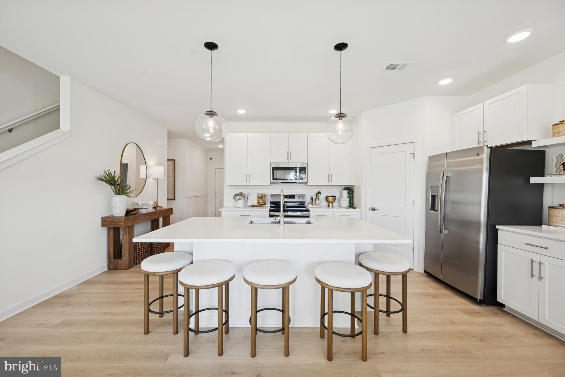 HUNTWELL WEST - Residential