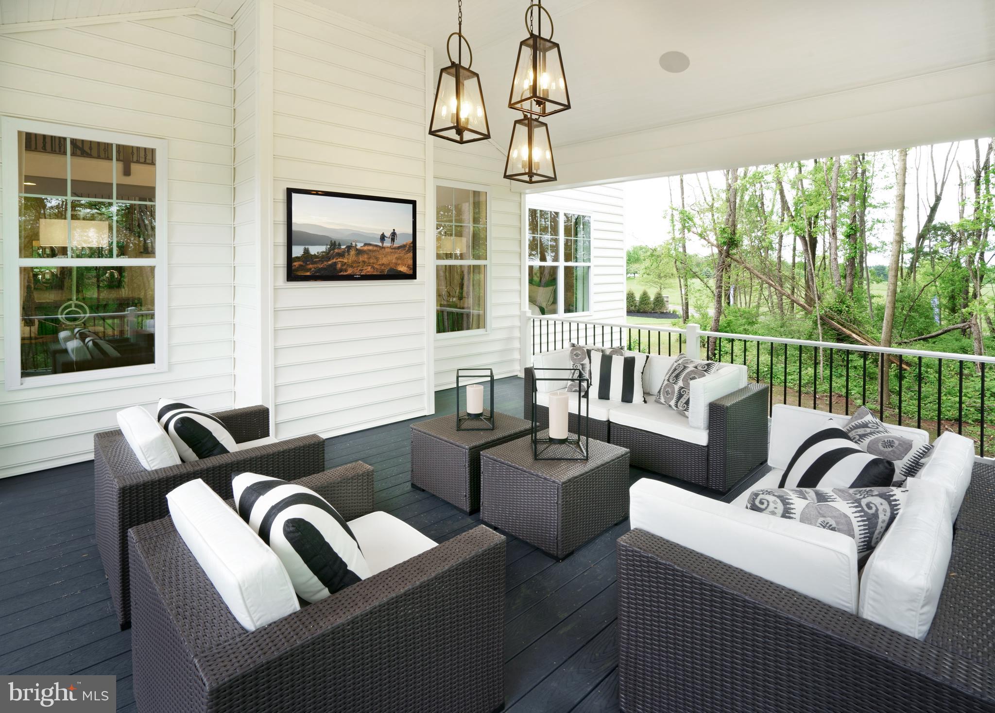 FOUNDERS RESERVE - Residential