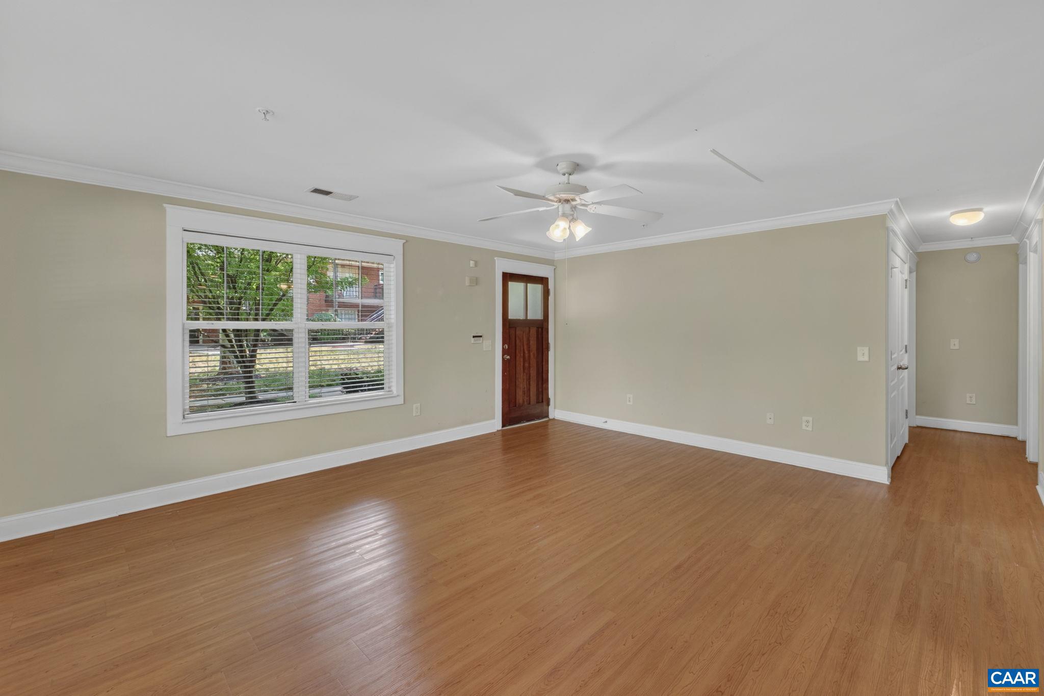 1915 BEECHCREST CT 101