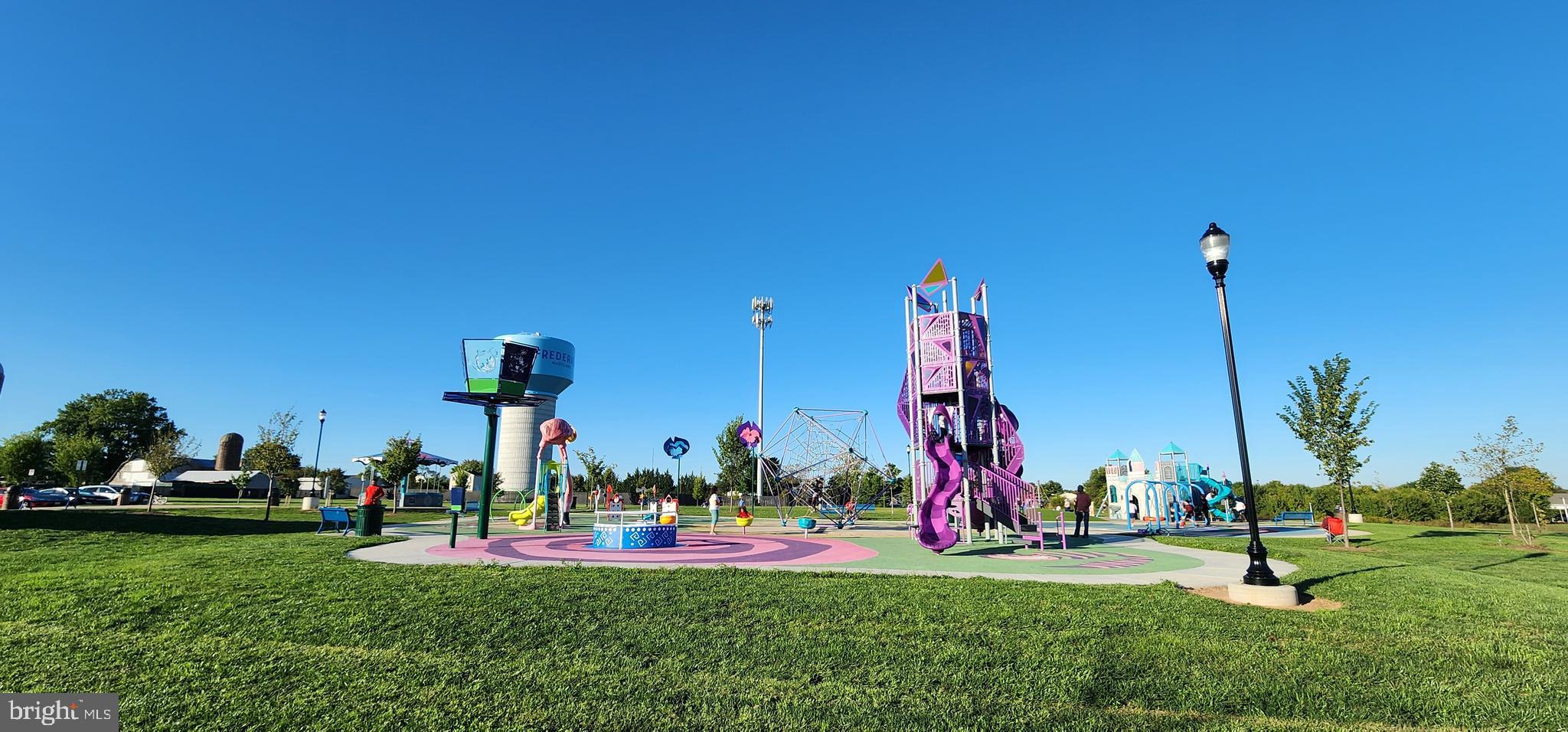 OVERLOOK - Residential