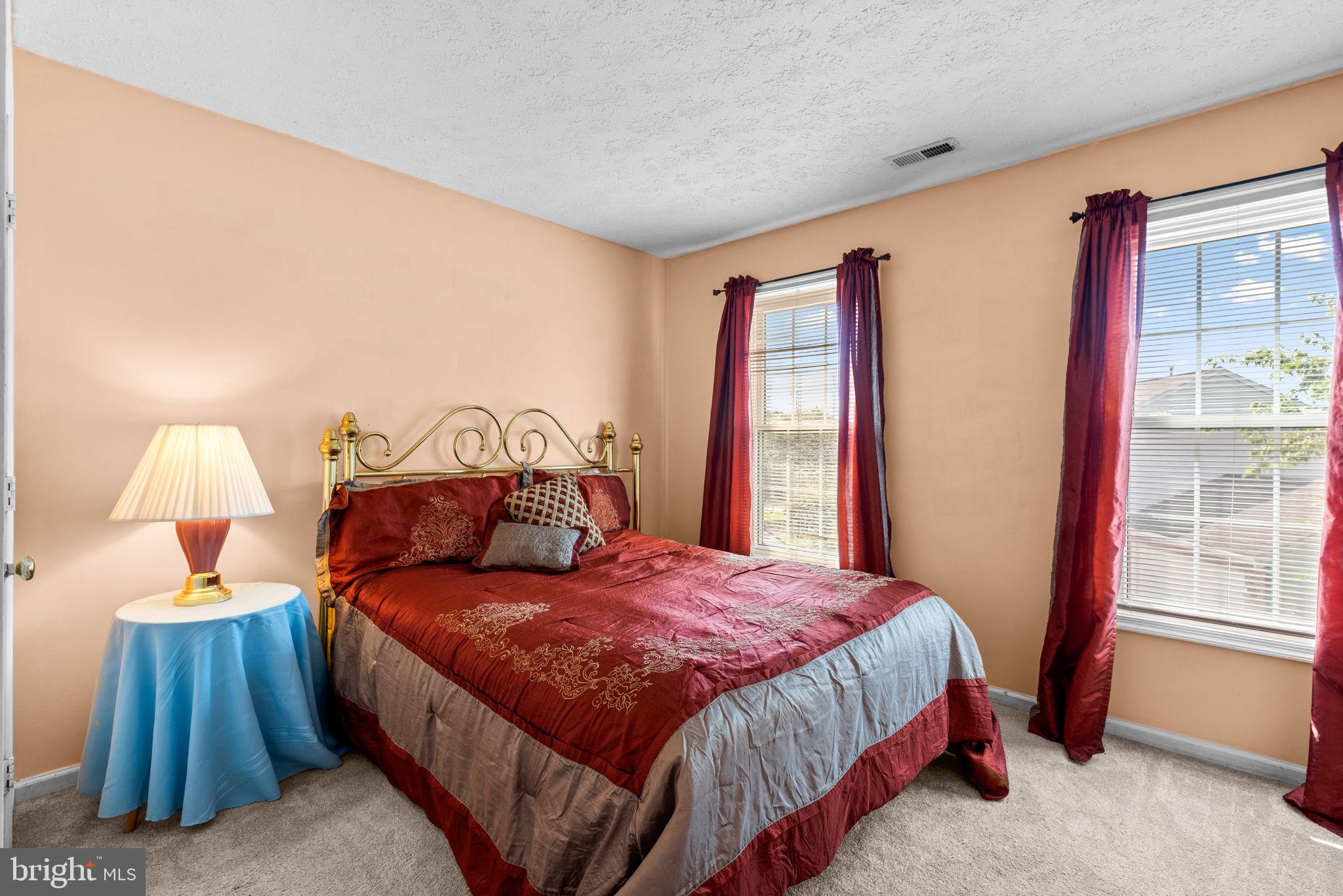 HINES ESTATES - Residential
