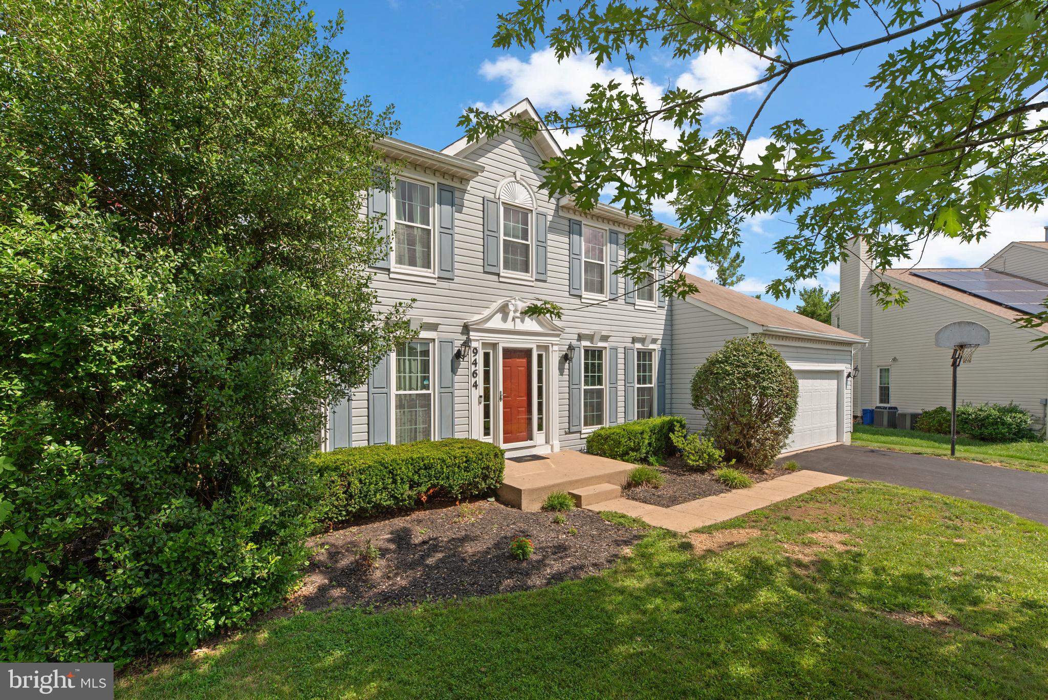 HINES ESTATES - Residential