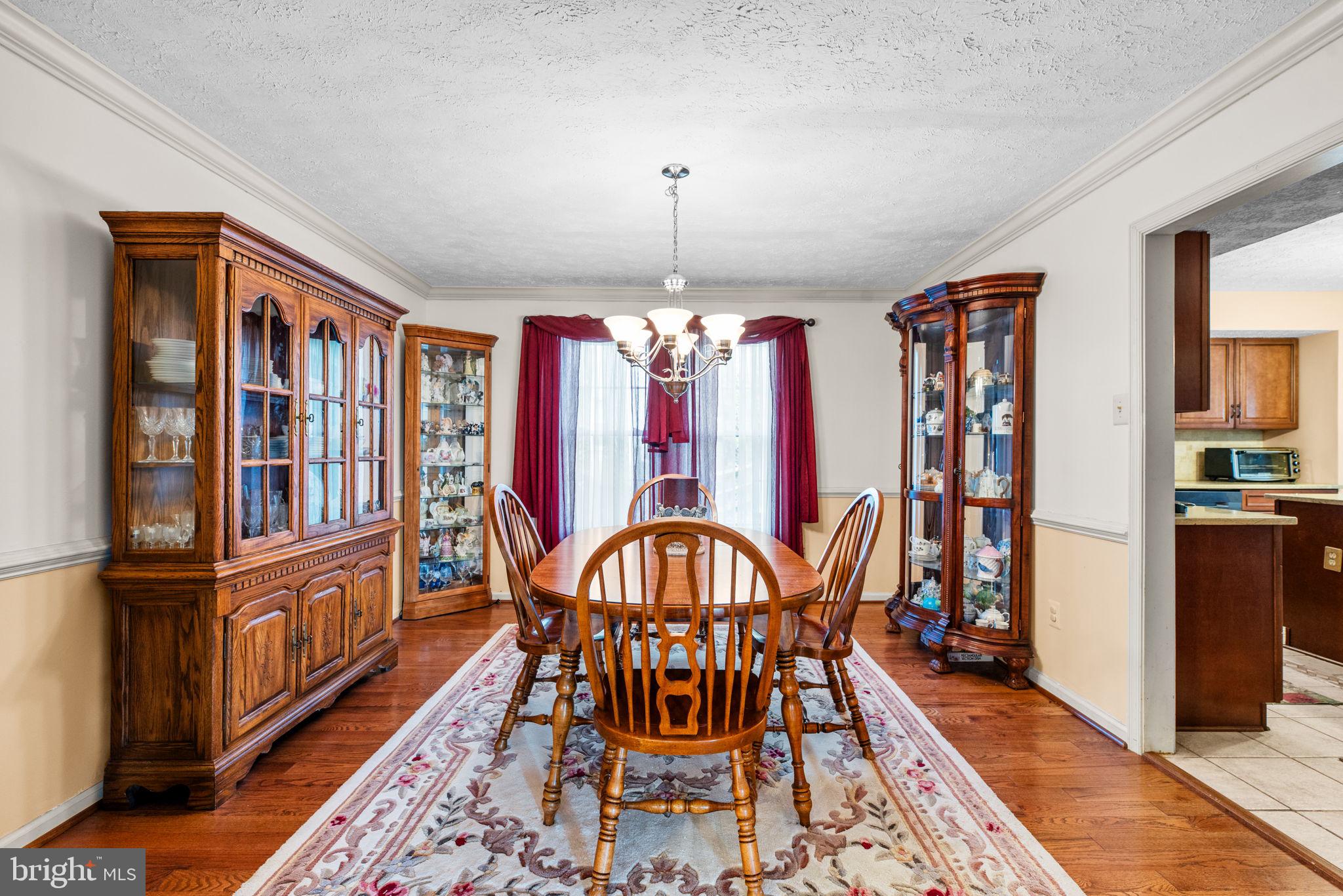 HINES ESTATES - Residential