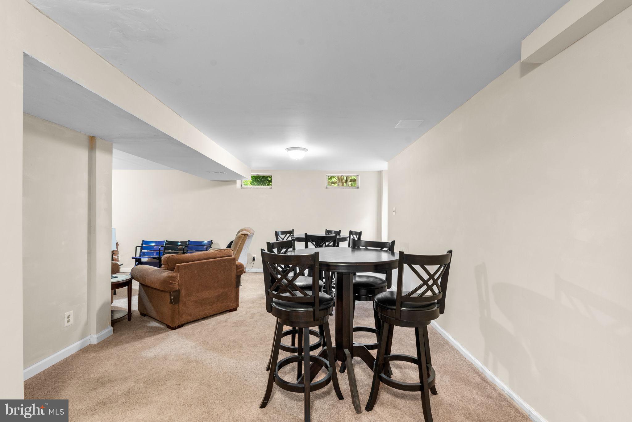 HINES ESTATES - Residential