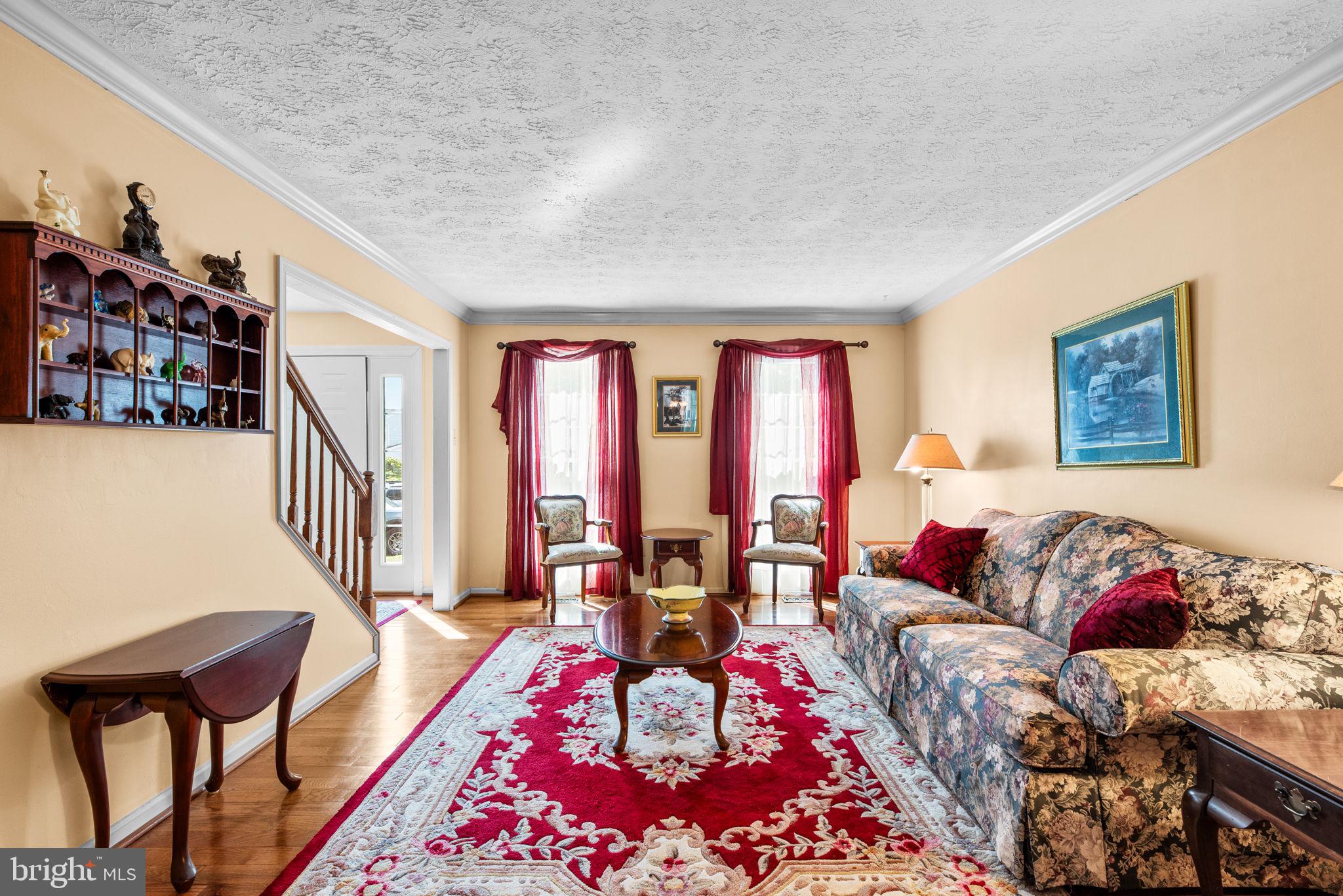 HINES ESTATES - Residential