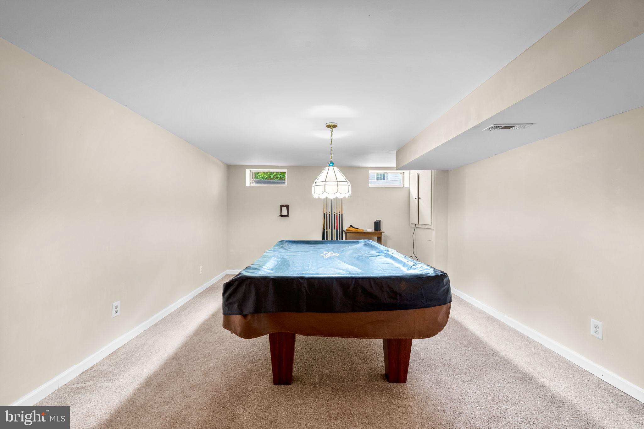 HINES ESTATES - Residential