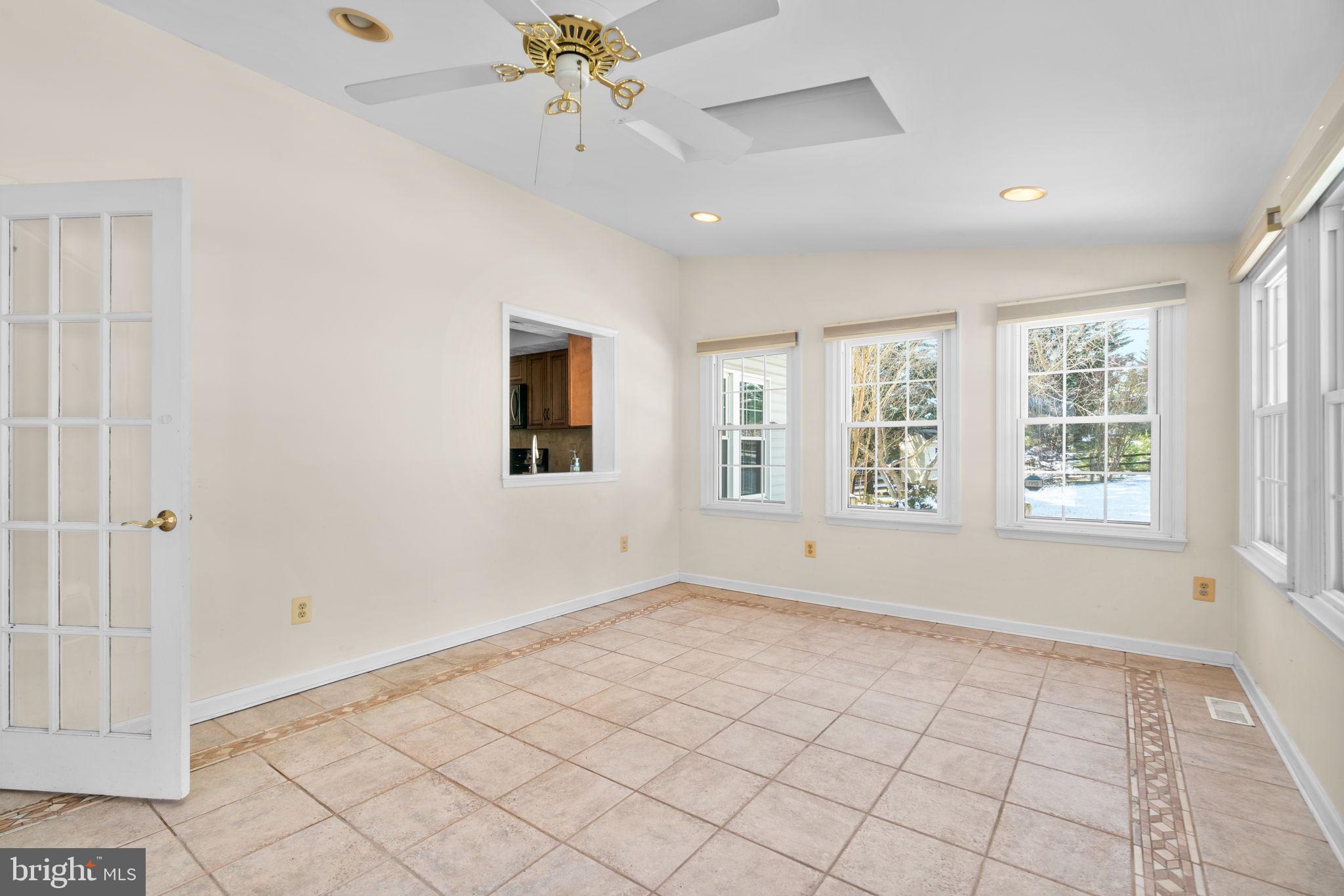 HINES ESTATES - Residential