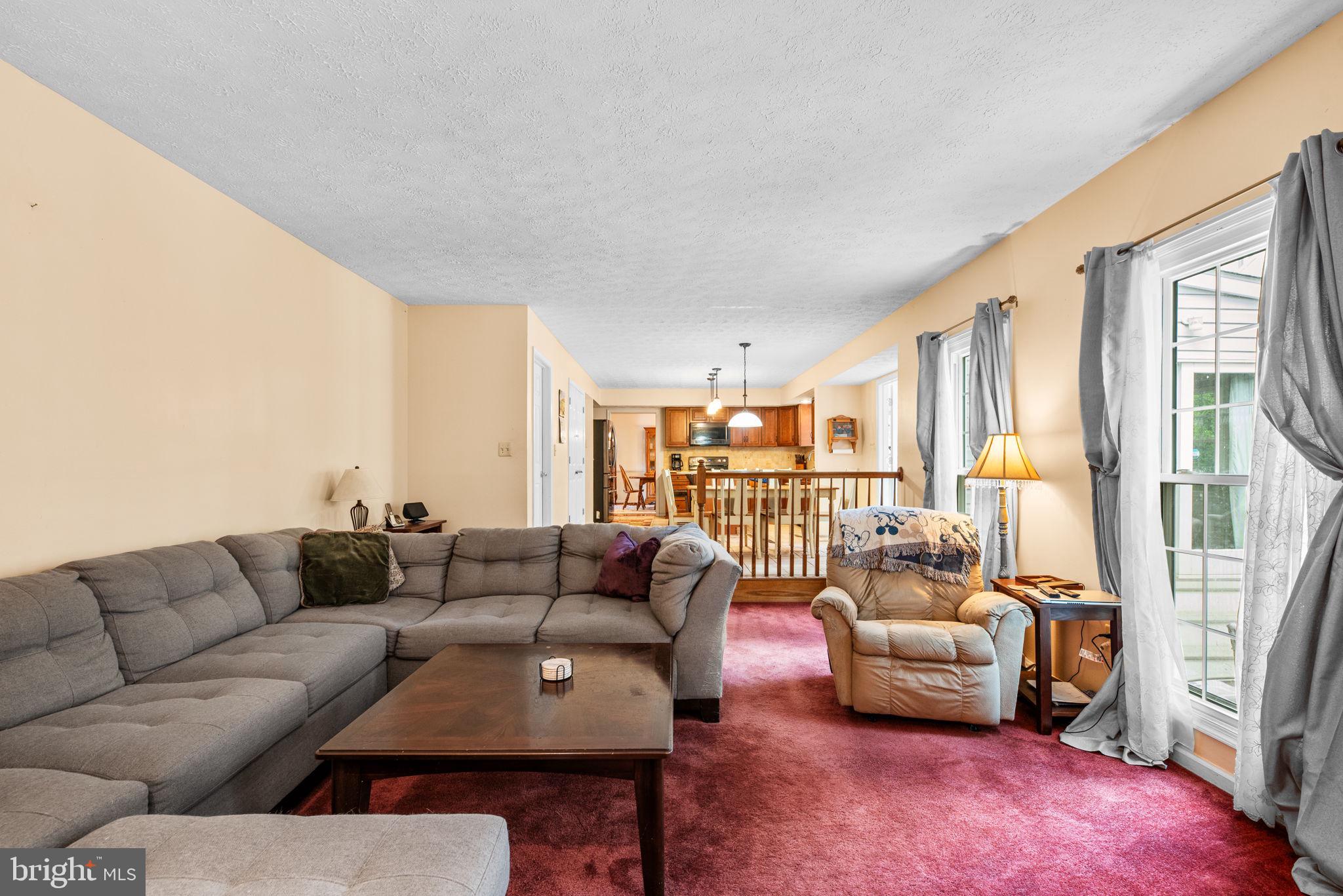 HINES ESTATES - Residential