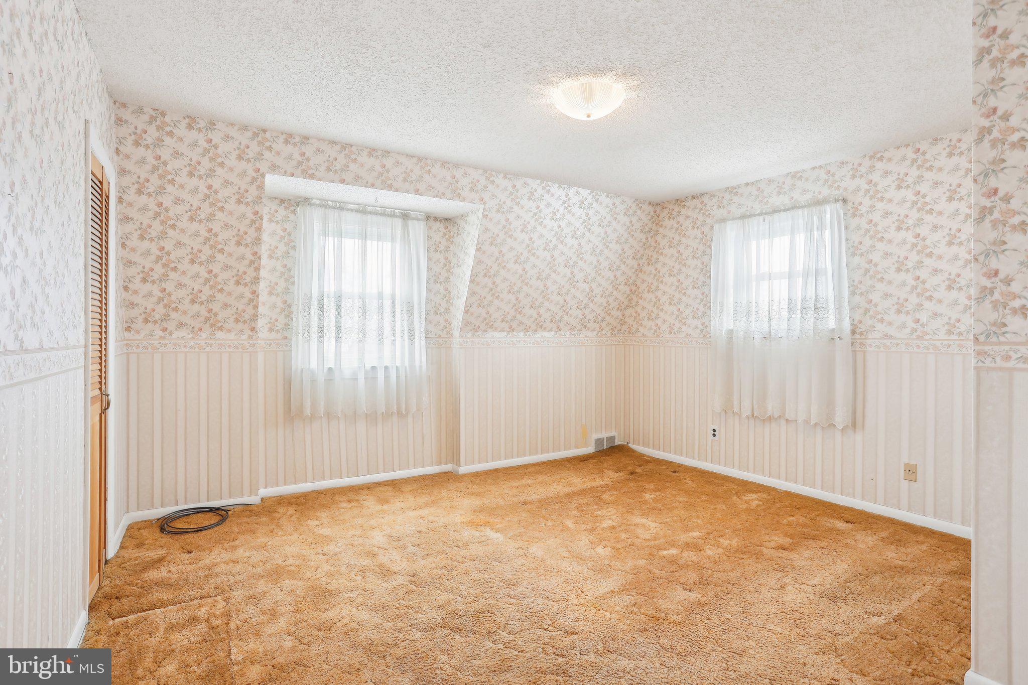 ACADEMY GARDENS - Residential