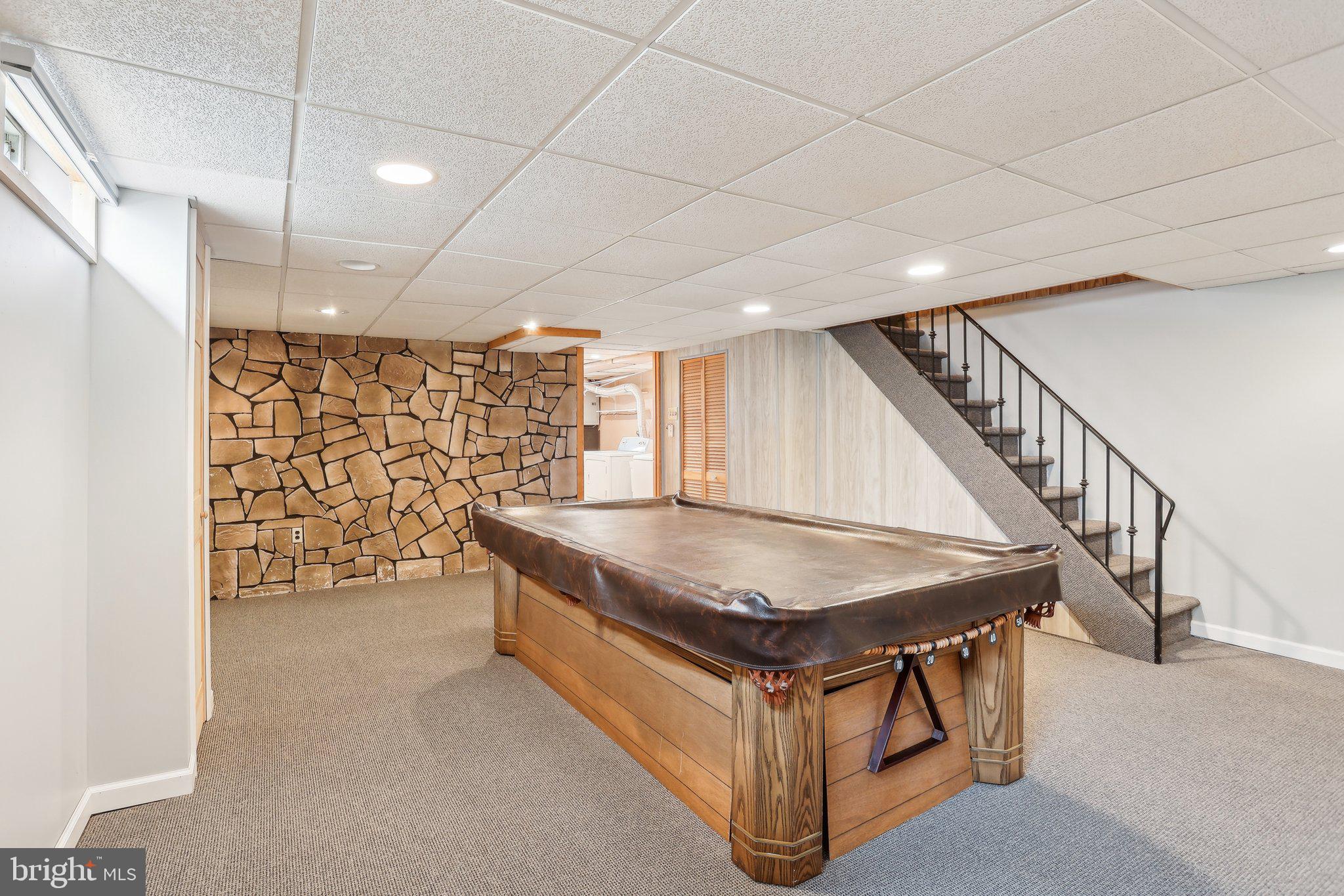 ACADEMY GARDENS - Residential