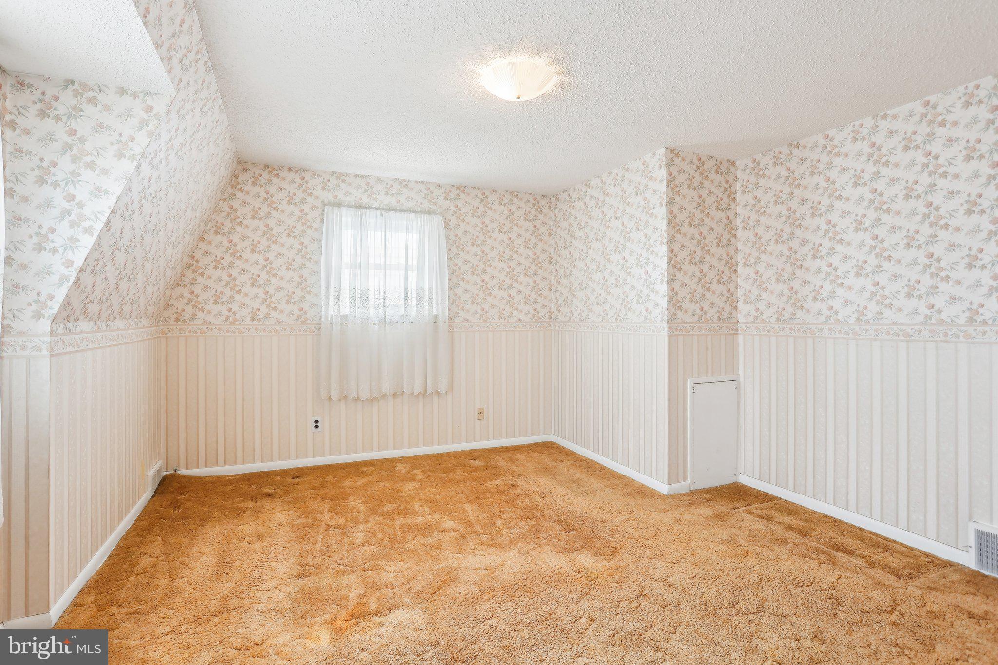 ACADEMY GARDENS - Residential