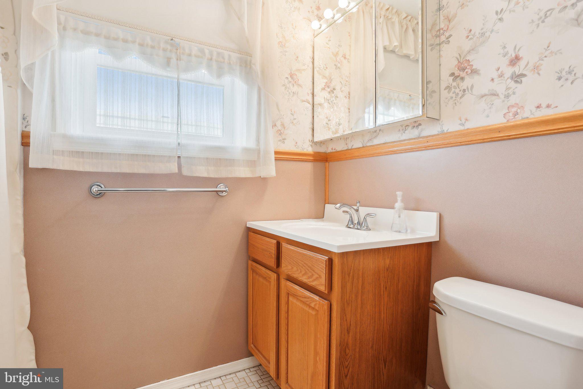 ACADEMY GARDENS - Residential