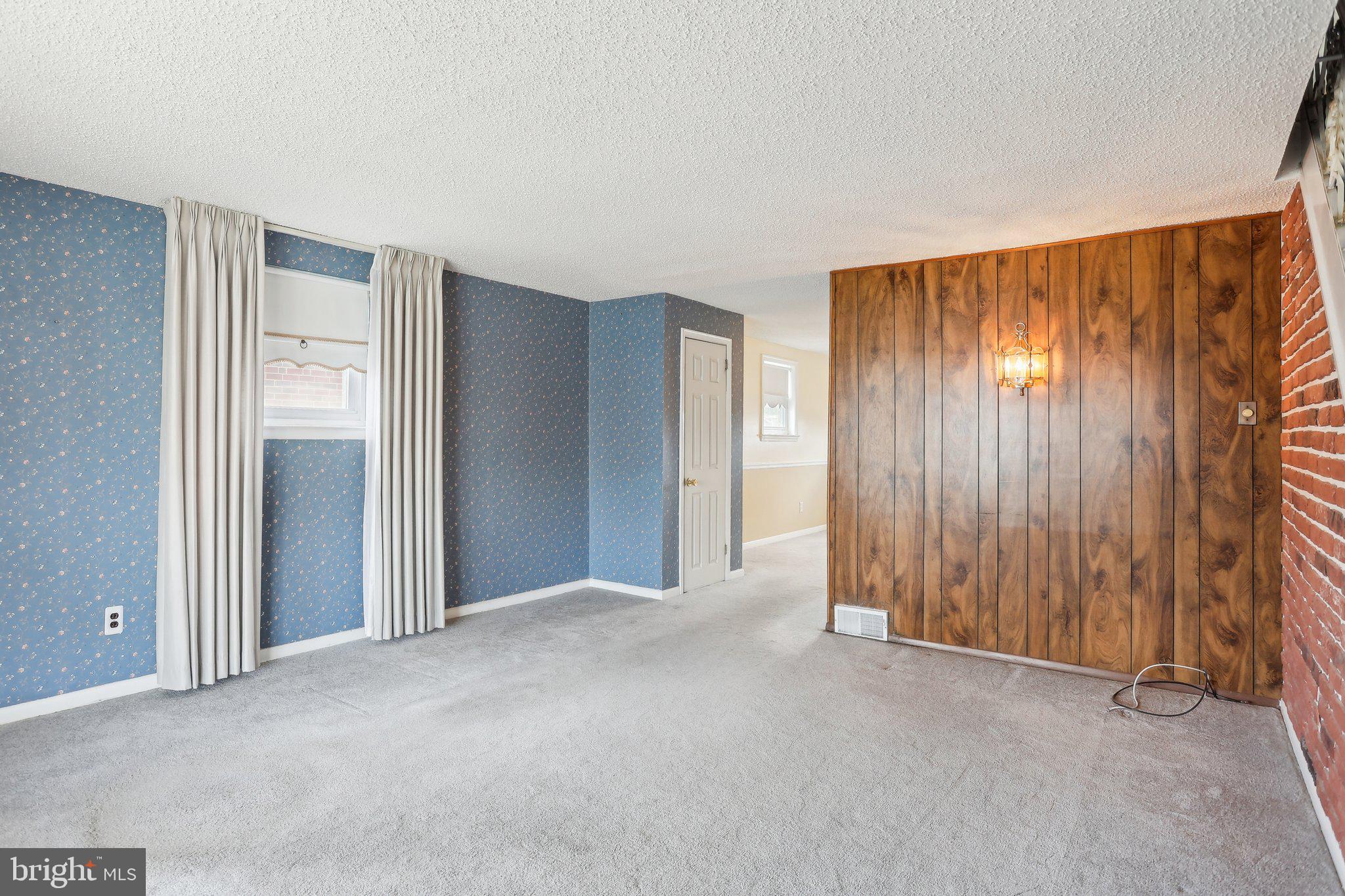 ACADEMY GARDENS - Residential