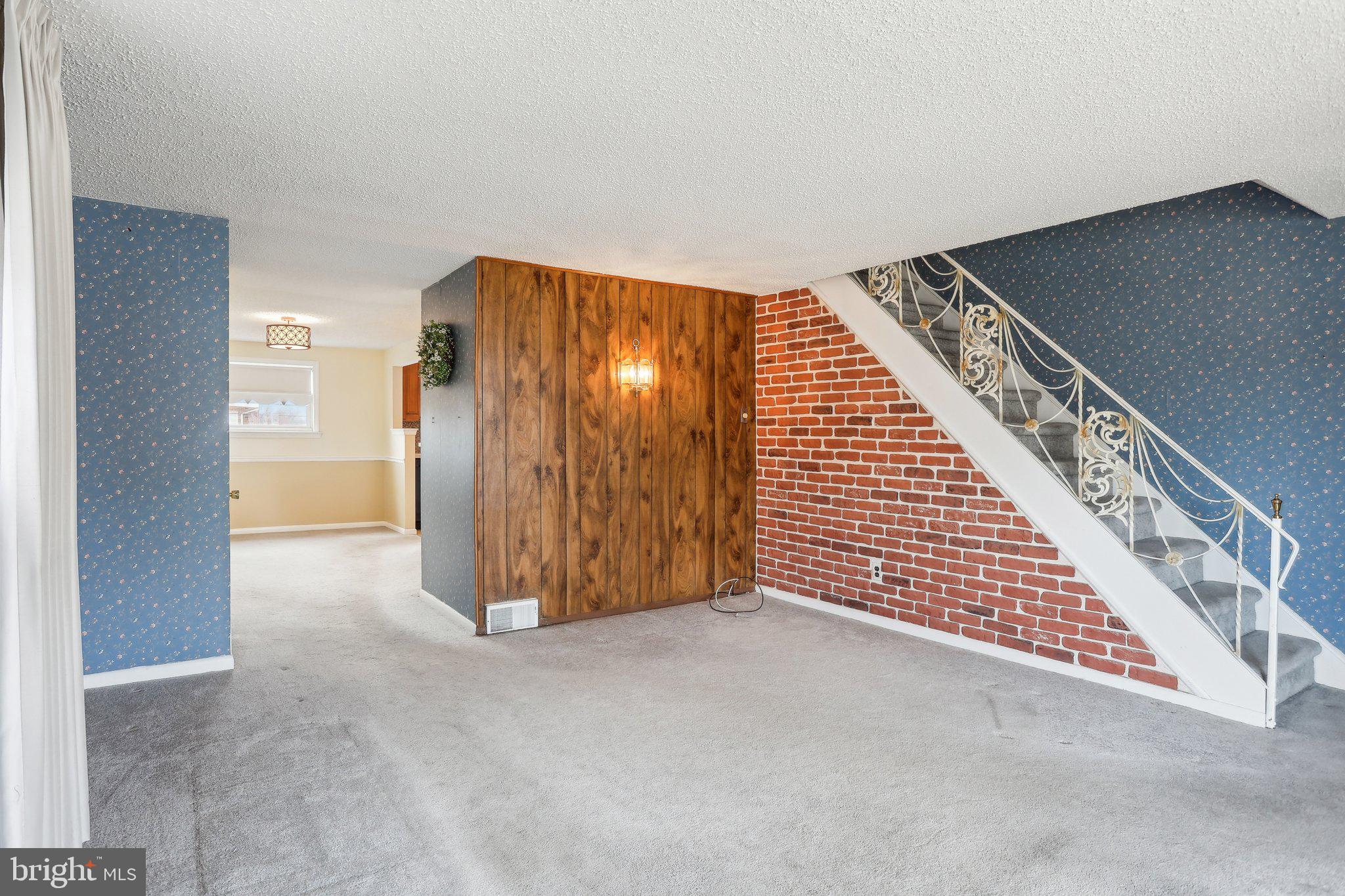 ACADEMY GARDENS - Residential