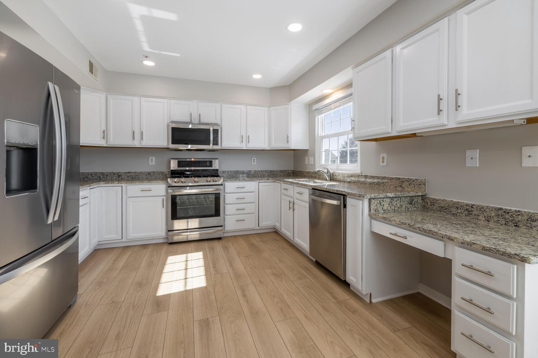 CLOPPERS MILL - Residential Lease