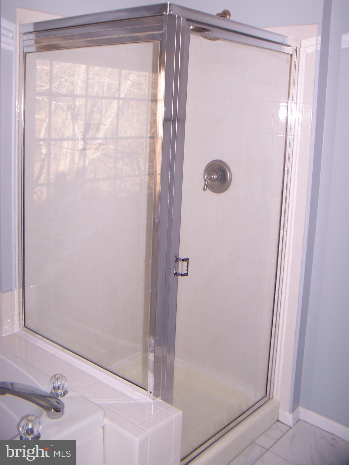 VIRGINIA CENTER - Residential Lease