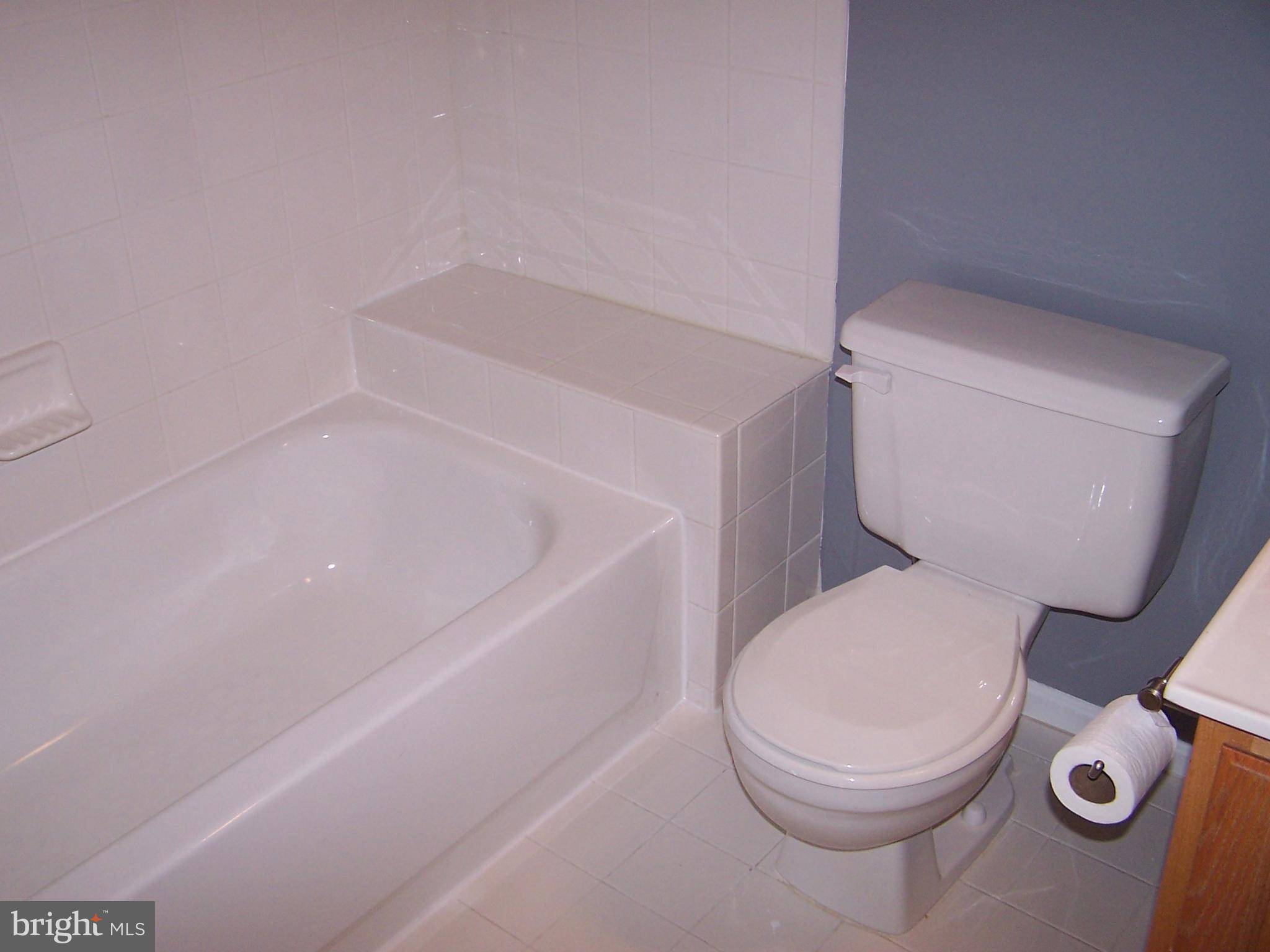 VIRGINIA CENTER - Residential Lease