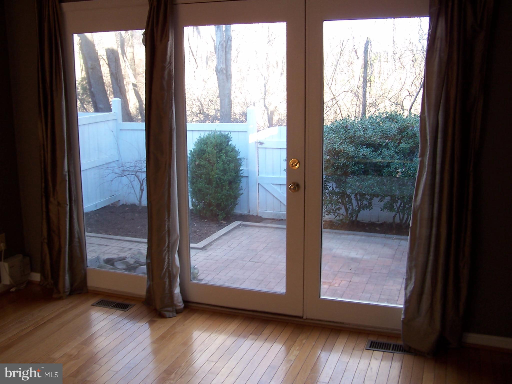 VIRGINIA CENTER - Residential Lease