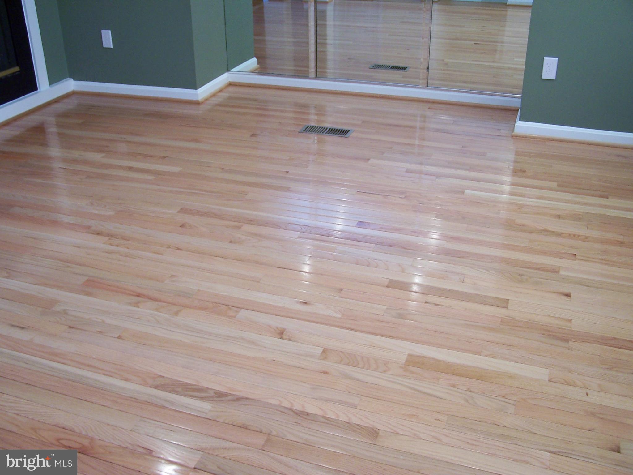 VIRGINIA CENTER - Residential Lease