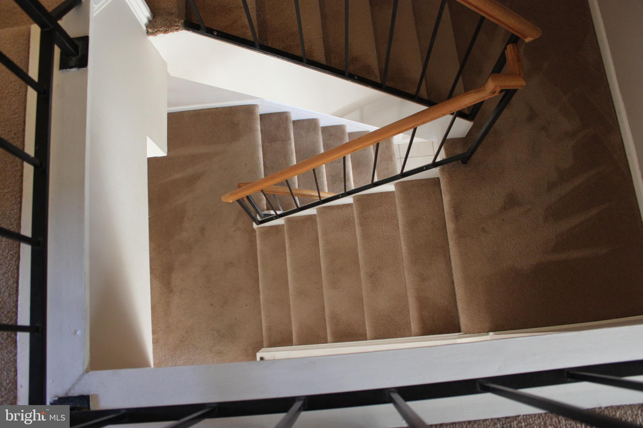 WORTHINGTON WOODS - Residential Lease