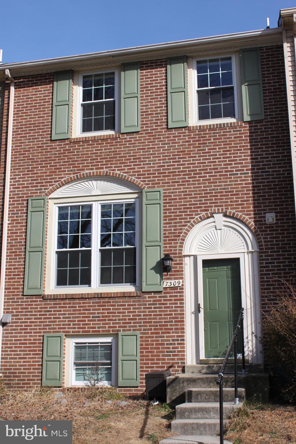 WORTHINGTON WOODS - Residential Lease