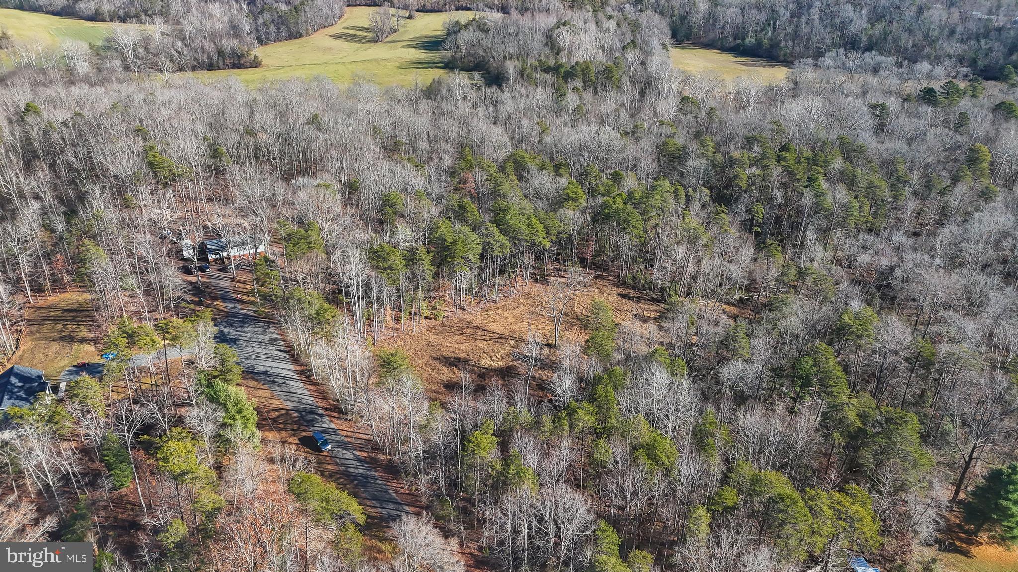 OAKWOOD LAKE ESTATES - Land