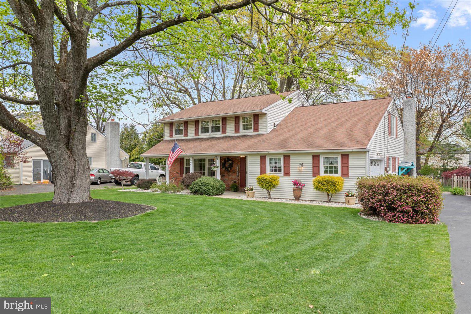 661 SERRILL DRIVE
