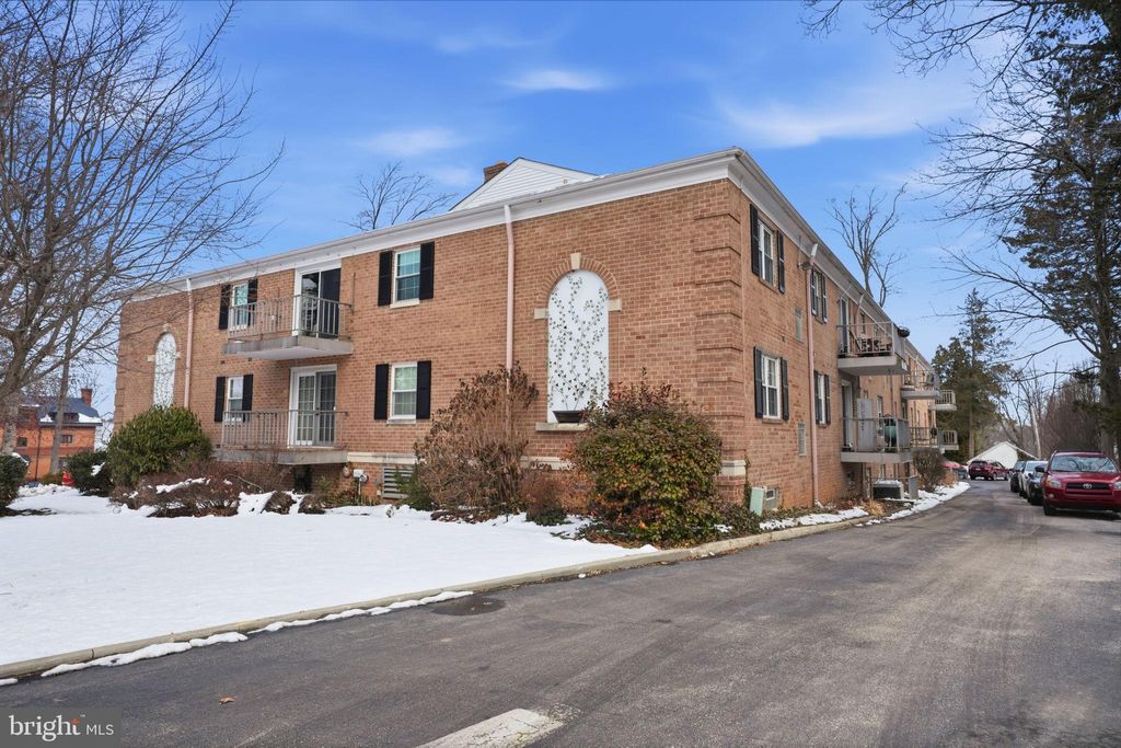 Photo of 919 W. Montgomery Avenue #G-1, BRYN MAWR, PA 19010 (MLS # PAMC2168964)