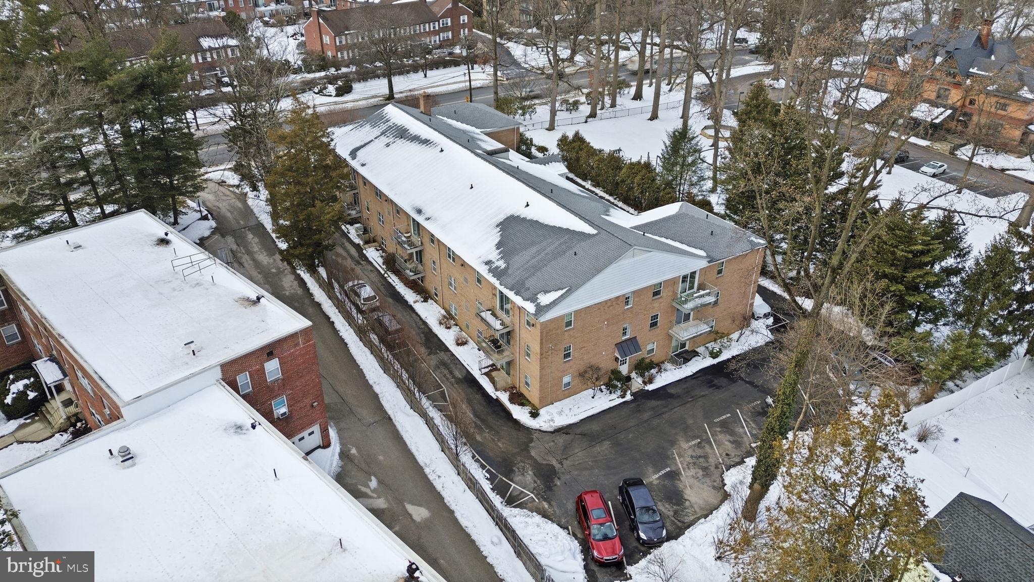 IVYSIDE - Residential