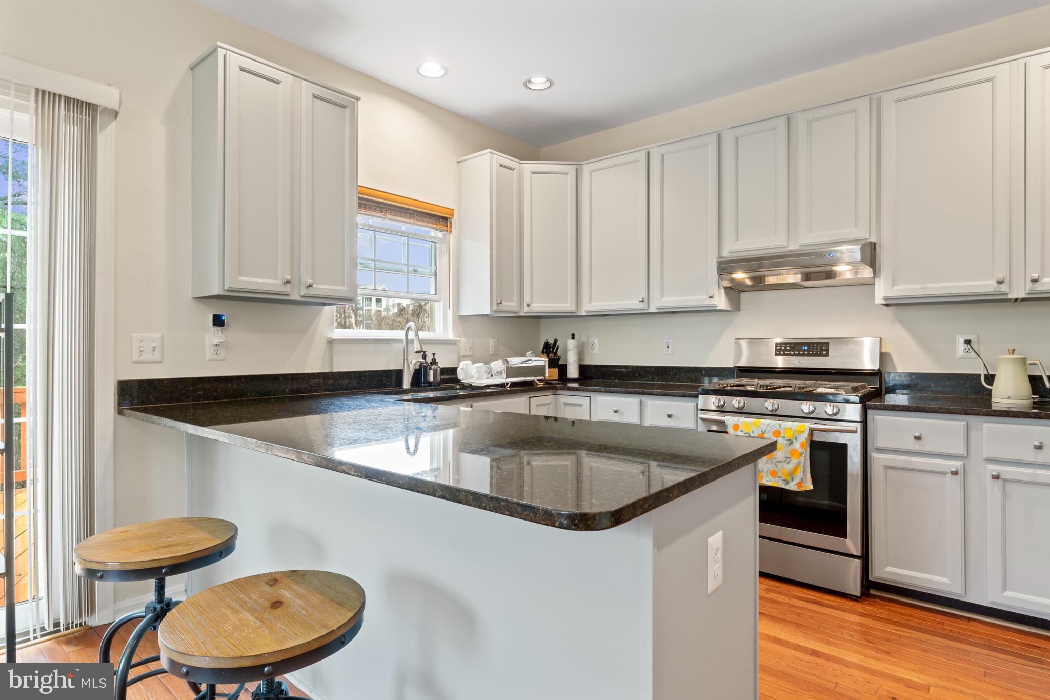 CENTRE RIDGE - Residential