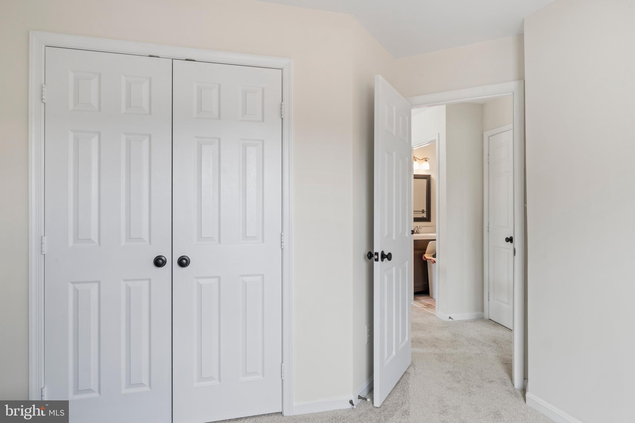 CENTRE RIDGE - Residential