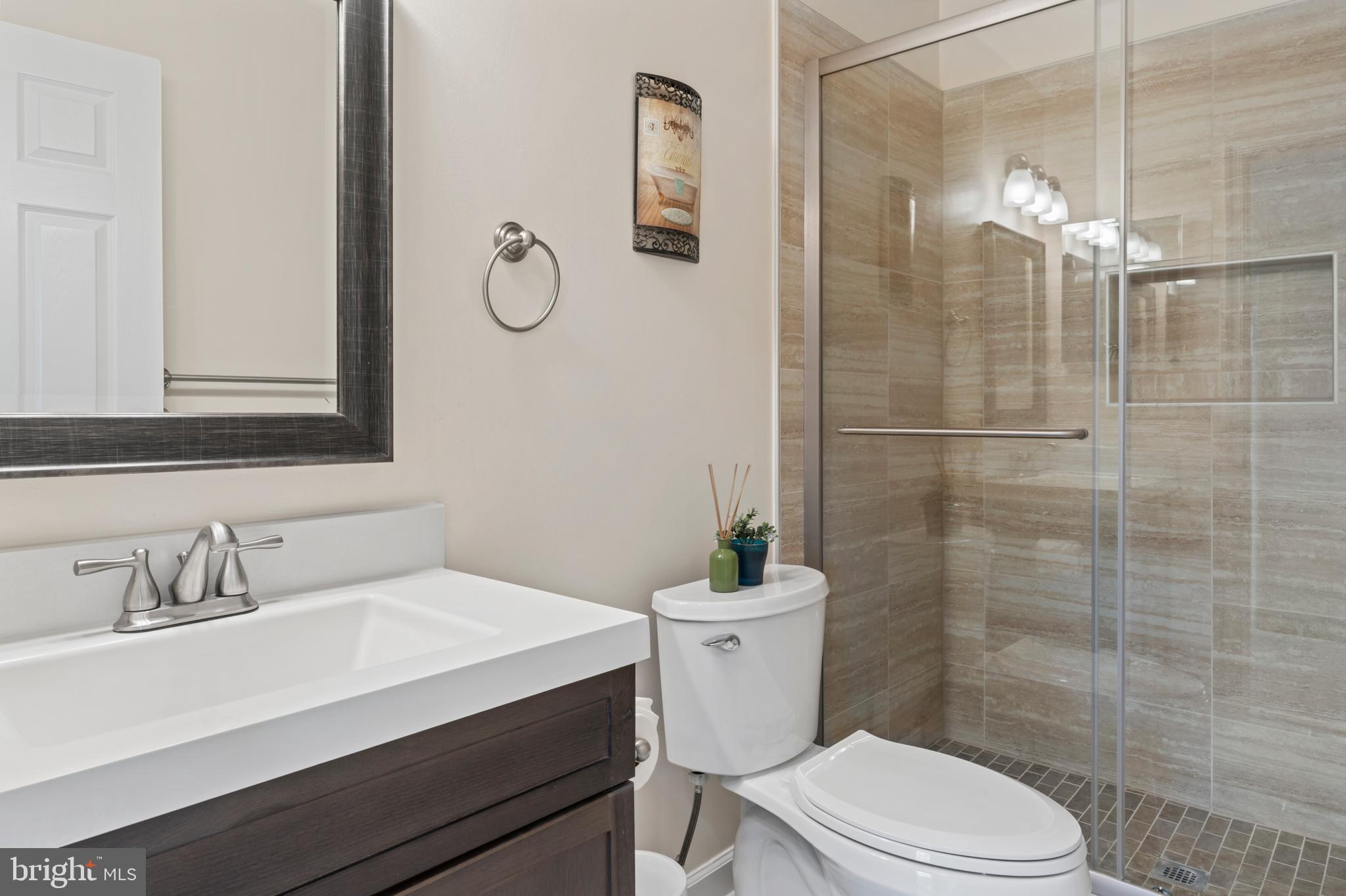 CENTRE RIDGE - Residential