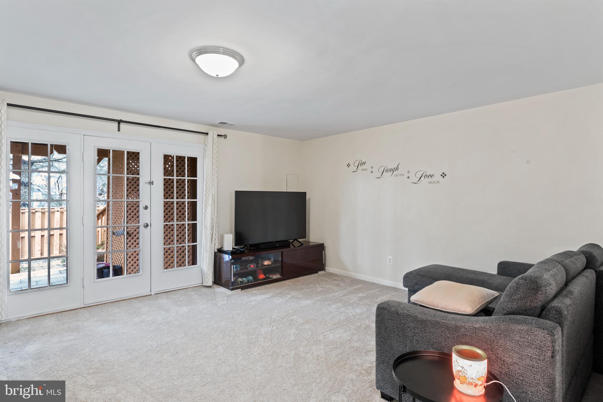 CENTRE RIDGE - Residential