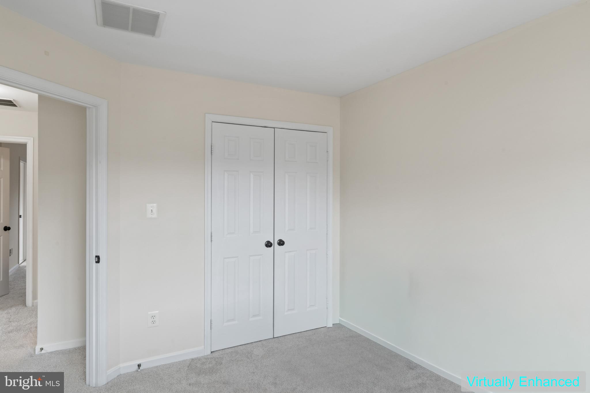 CENTRE RIDGE - Residential