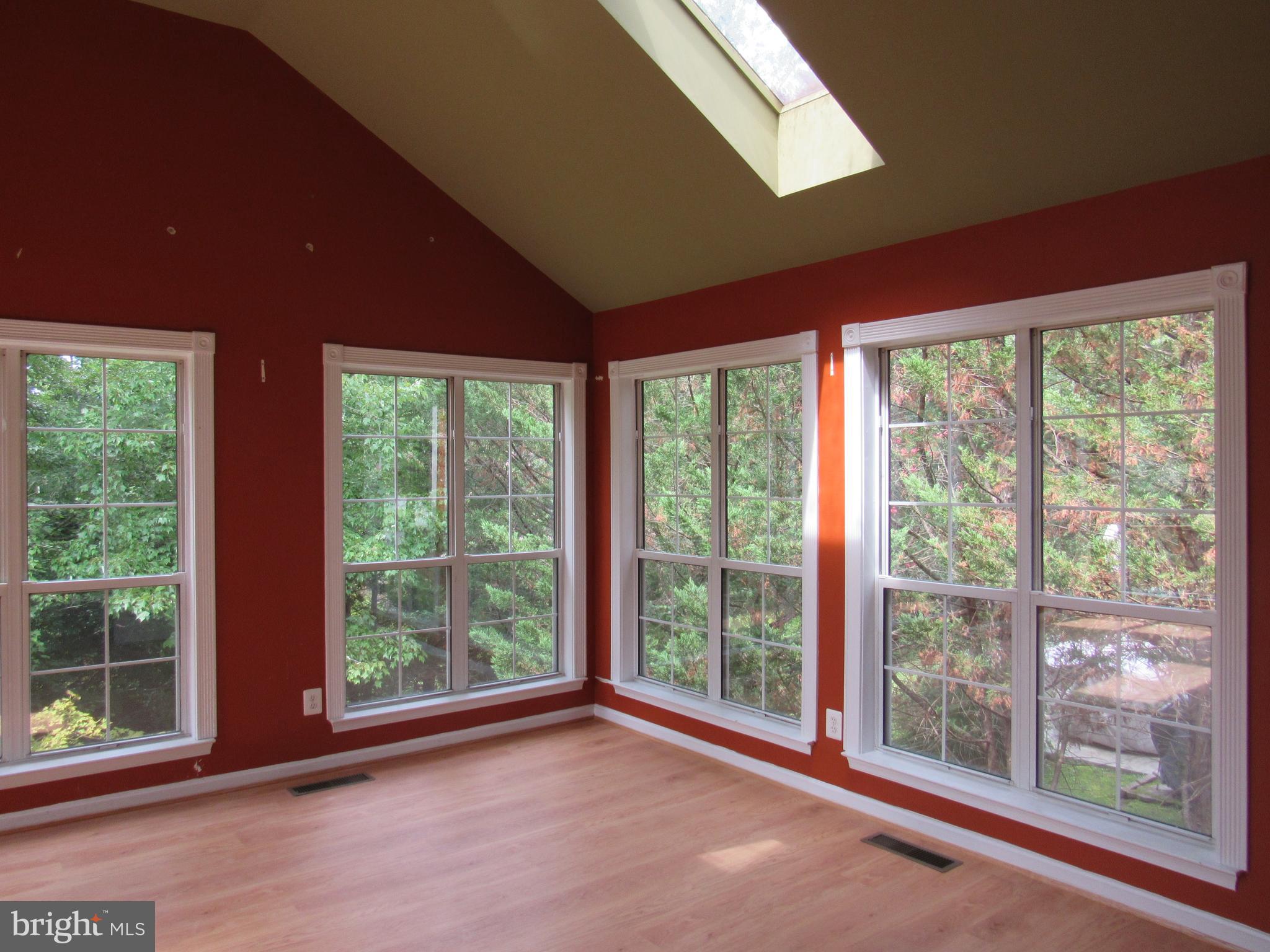 GLENN ESTATES - Residential