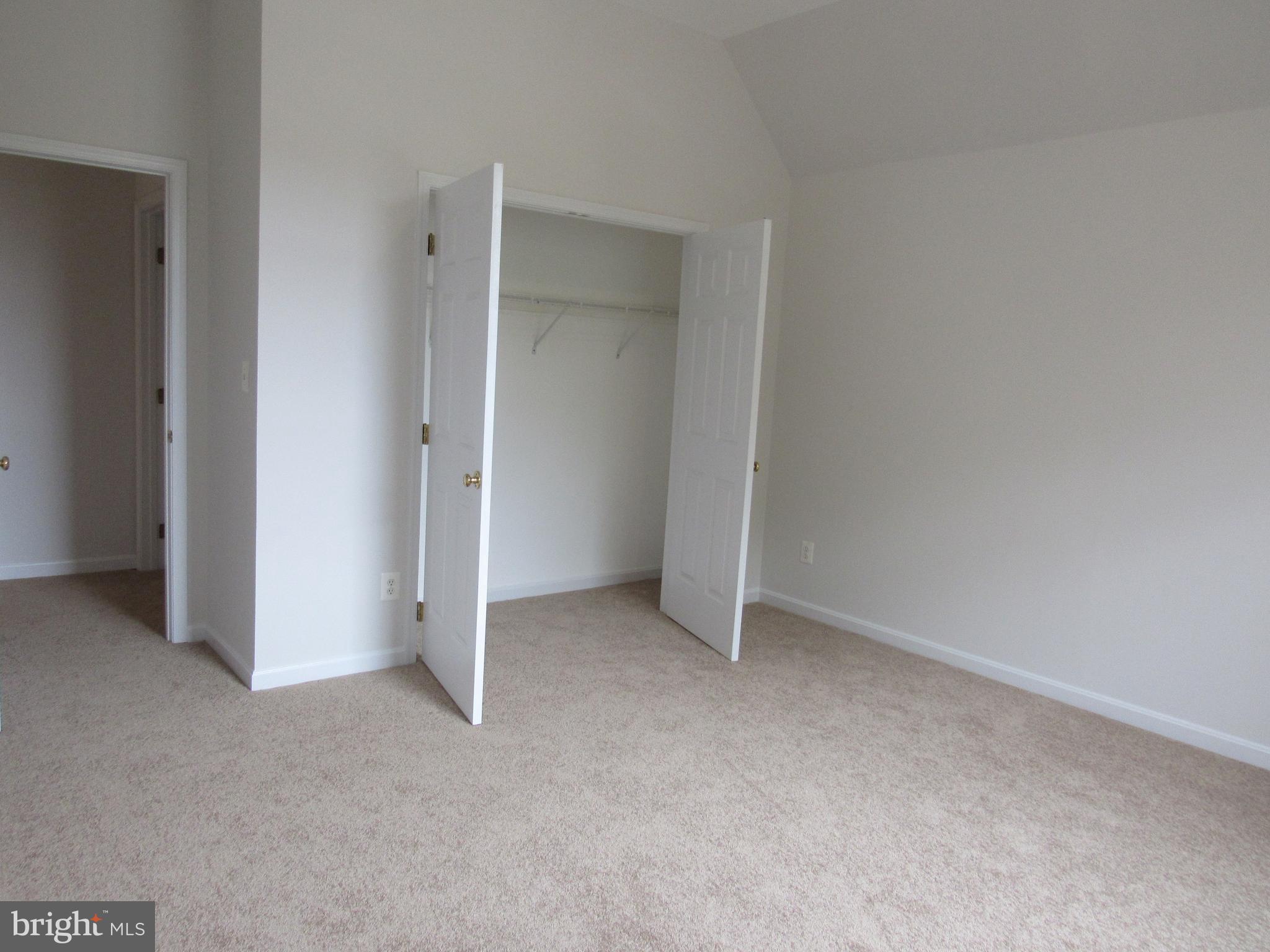 GLENN ESTATES - Residential