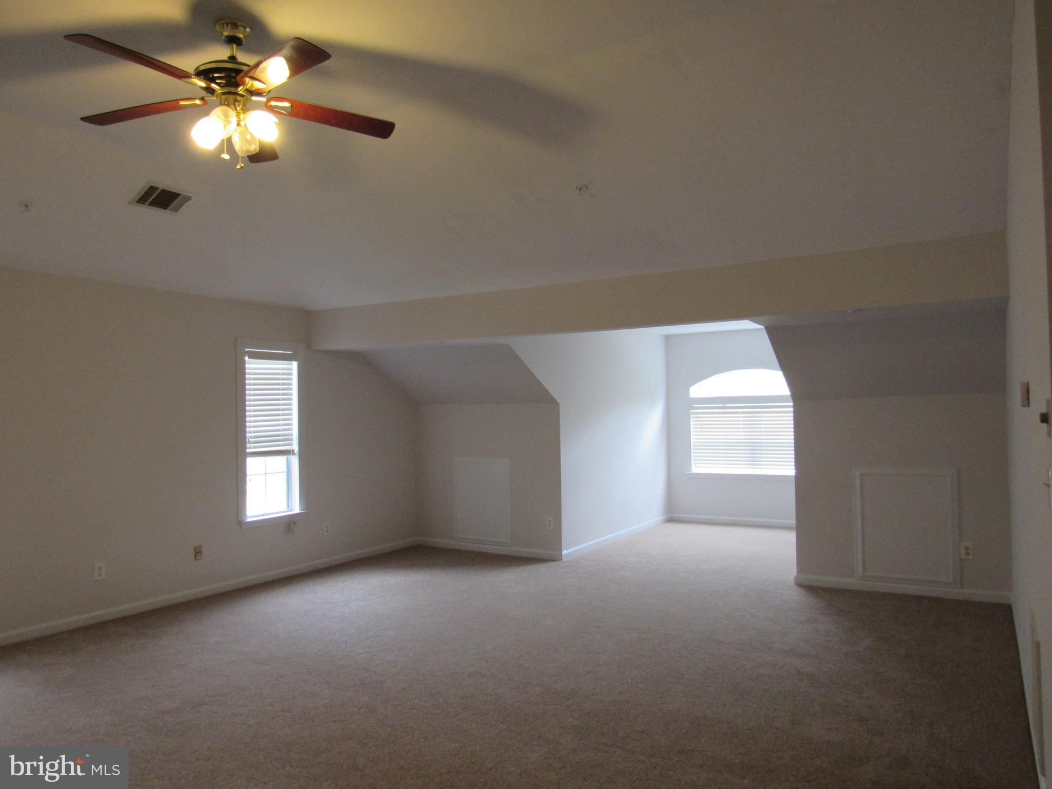 GLENN ESTATES - Residential