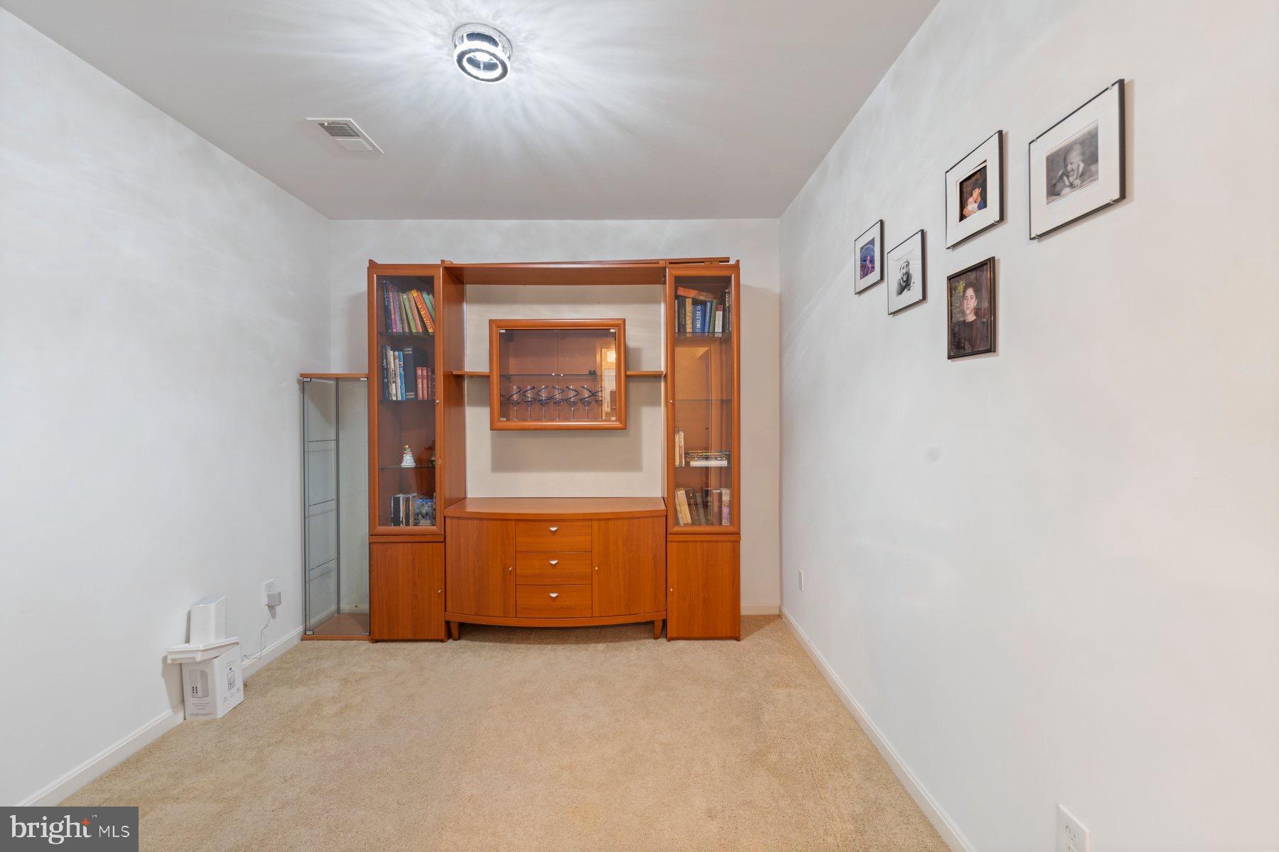 HIGHLANDS AT QUARRY LAKE - Residential