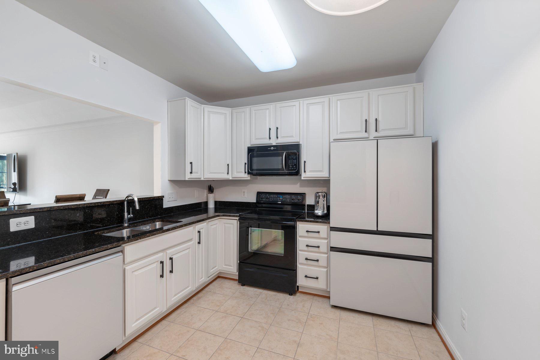 HIGHLANDS AT QUARRY LAKE - Residential