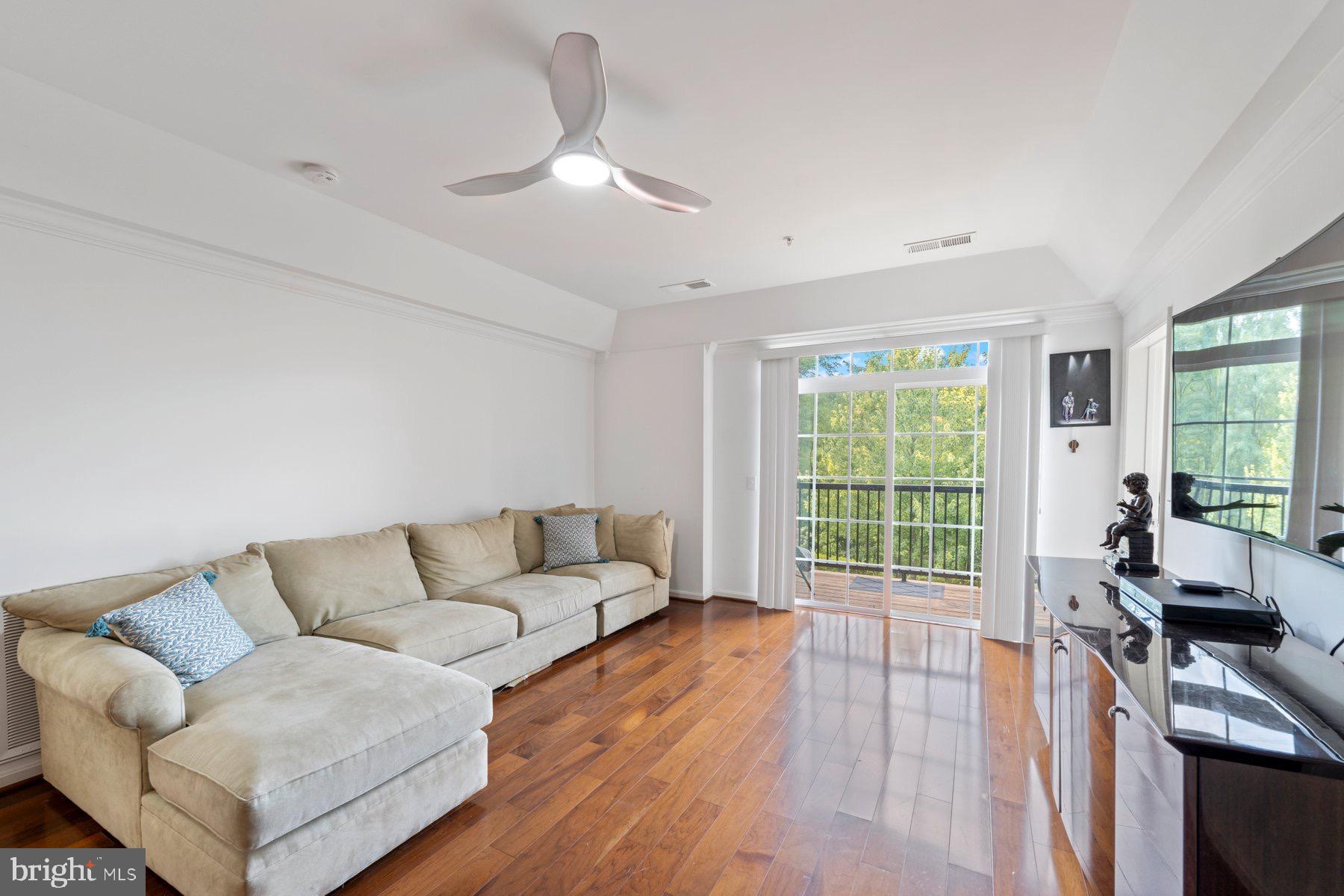 HIGHLANDS AT QUARRY LAKE - Residential