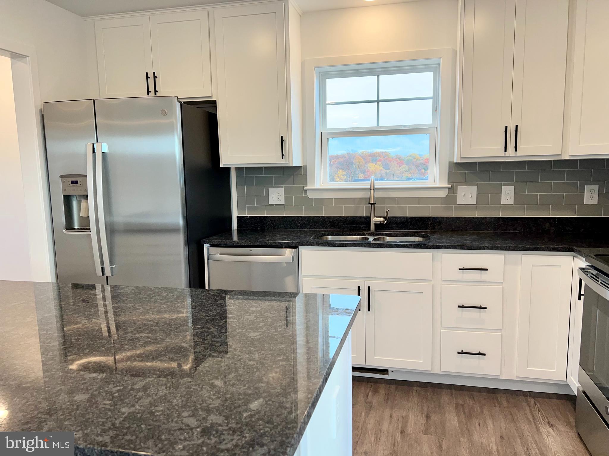 BRIDLE CREEK - Residential