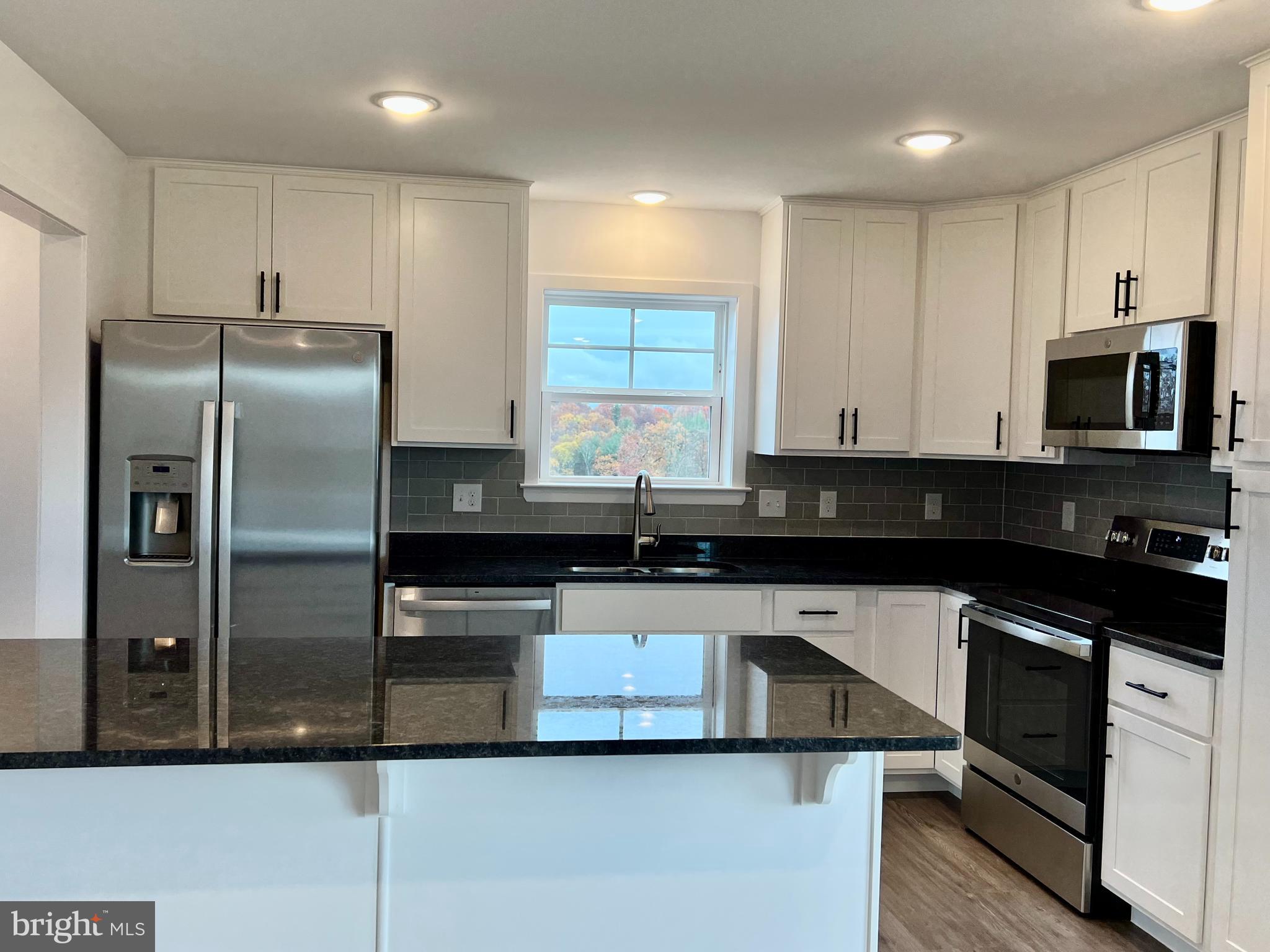 BRIDLE CREEK - Residential