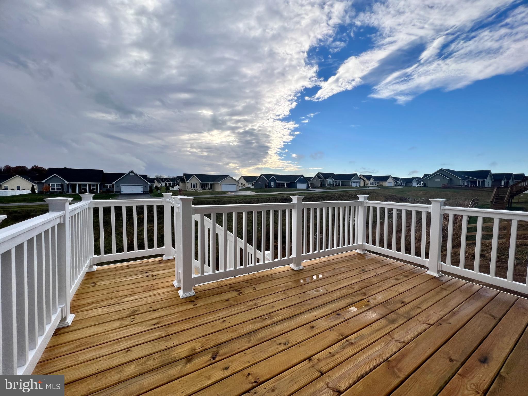 BRIDLE CREEK - Residential