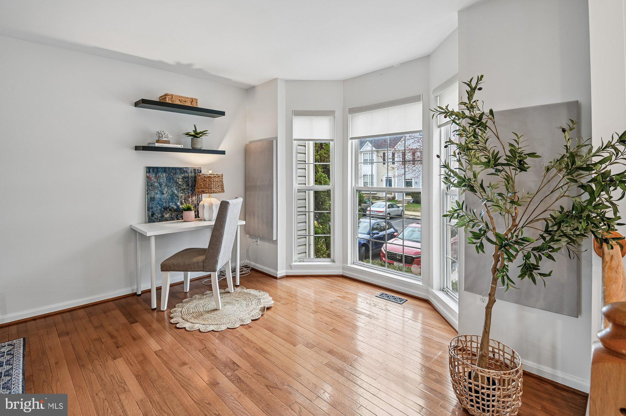 775 HOWARDS LOOP 167