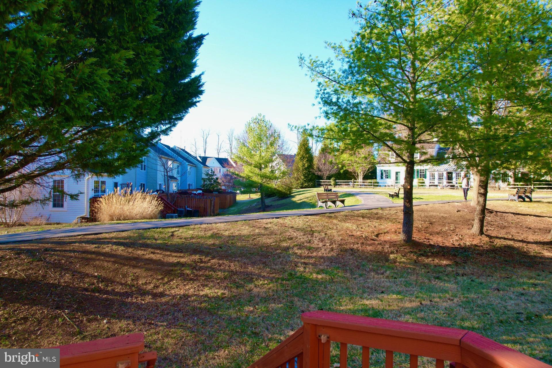 775 HOWARDS LOOP 167