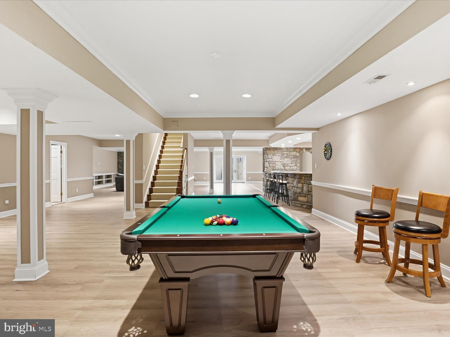 POTOMAC MANOR - Residential