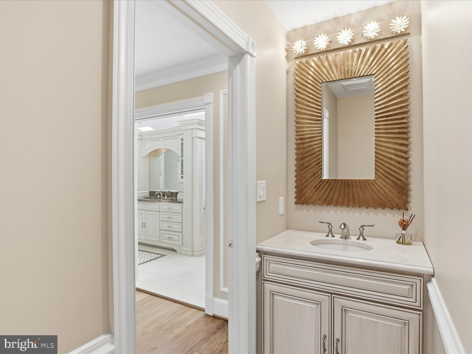 POTOMAC MANOR - Residential