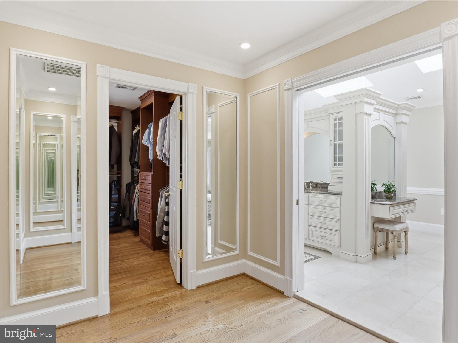 POTOMAC MANOR - Residential